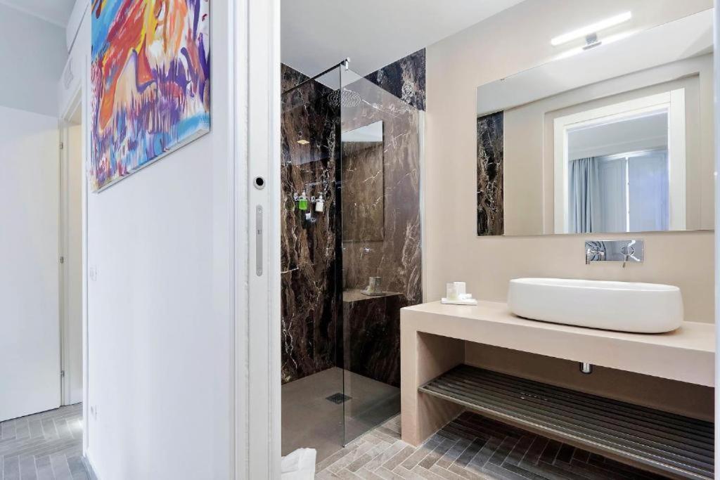 Boutique Suites Della Croce Roma Exterior foto